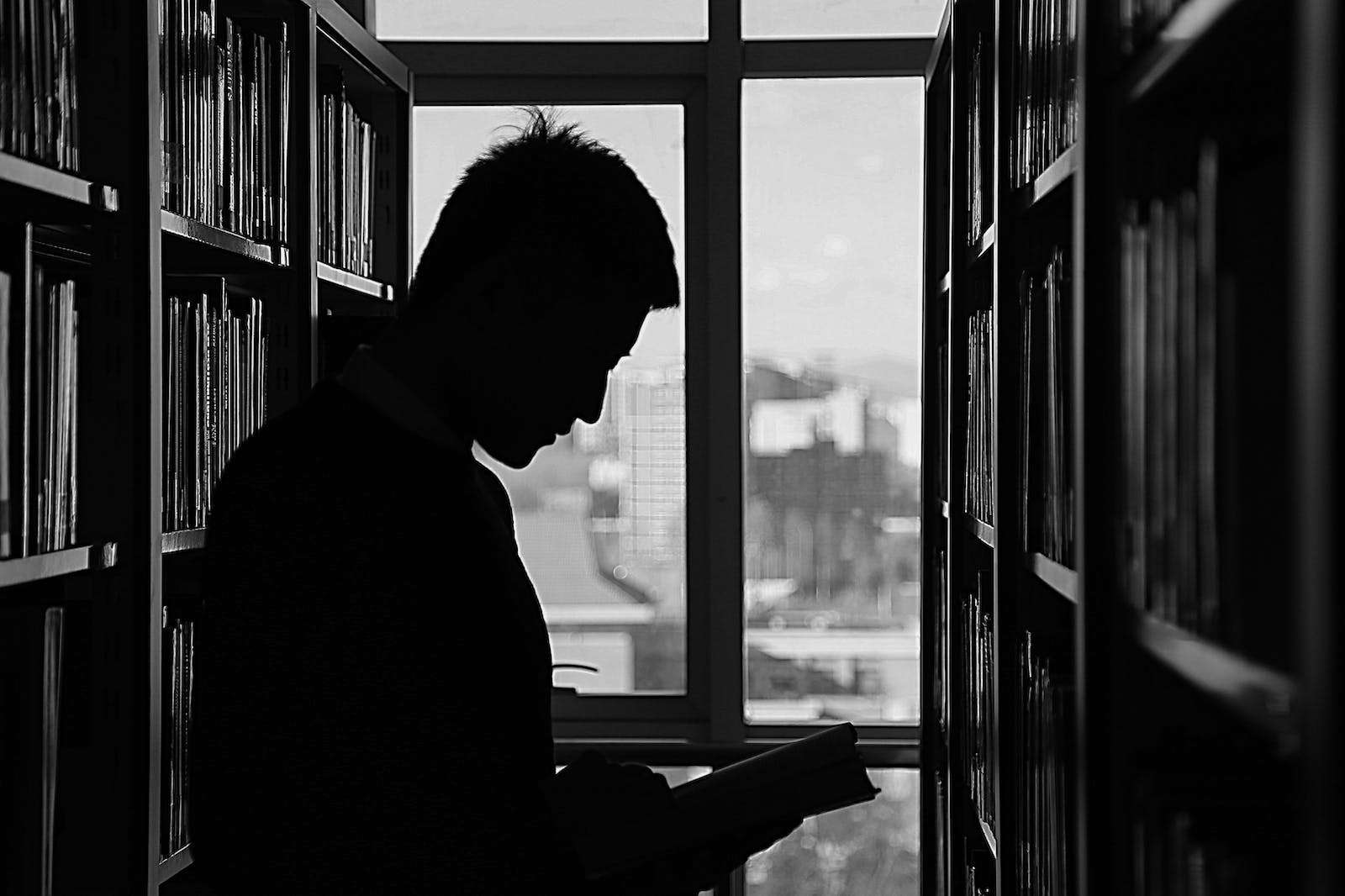 O que estudar para concurso público nível médio português: Dicas e orientações para se preparar adequadamente O que estudar para concurso público nível médio português: Dicas e orientações para se preparar adequadamente
